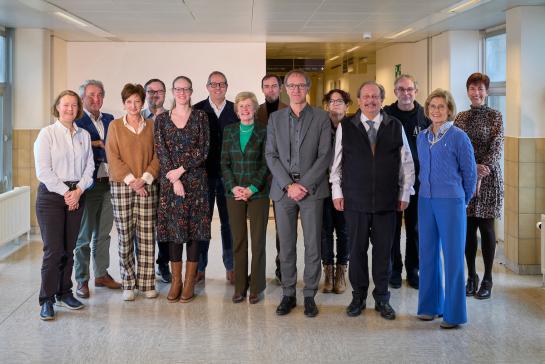 groepsfoto van de leden van het bestuurscomité