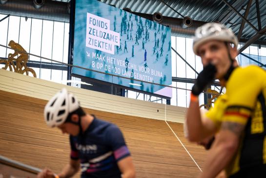 Alle remmen los voor zeldzame ziekten - beeld vanuit de velodroom